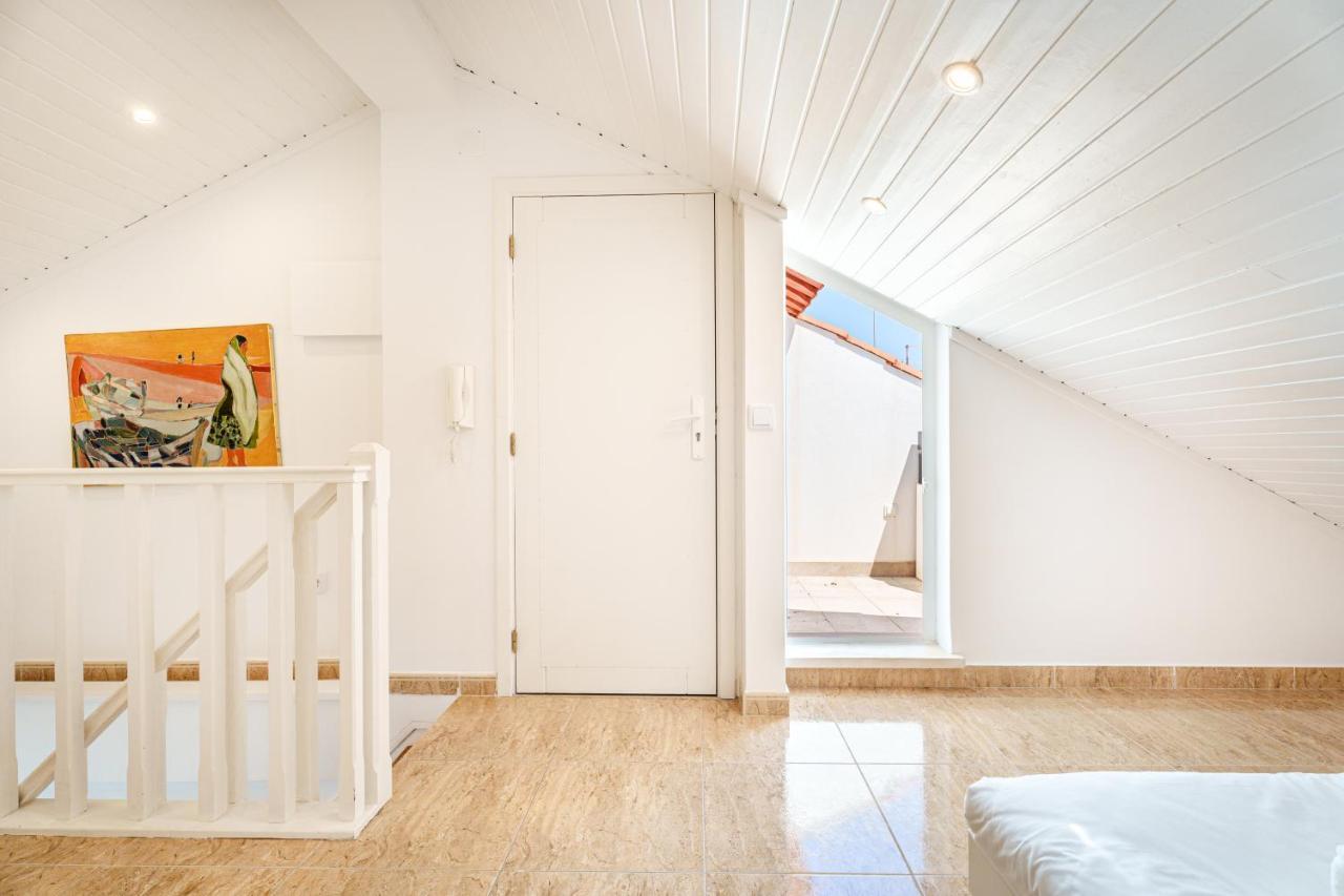 Charming Nazare Apartment-1 Minute To The Beach Kültér fotó